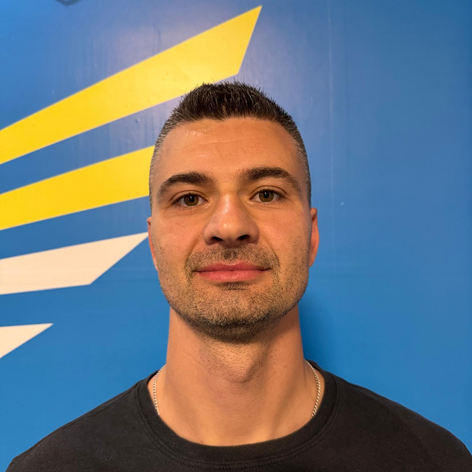 Trener Nikola Švalj